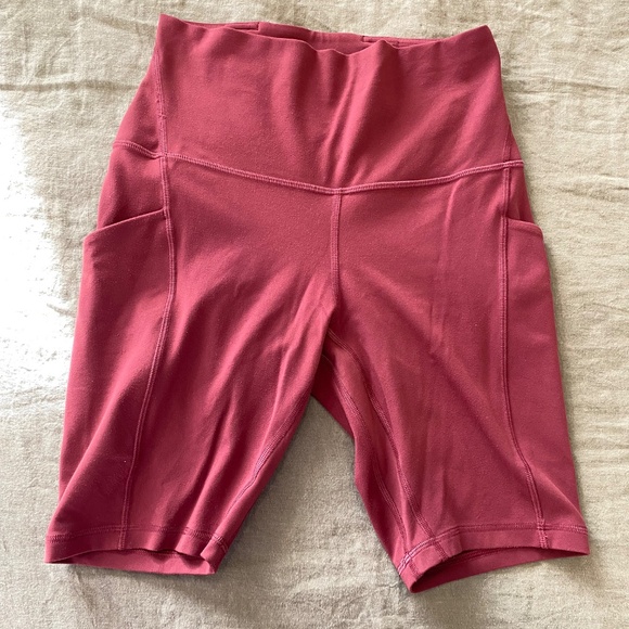 Lululemon align high-rise short 8" with pockets - Picture 2 of 4